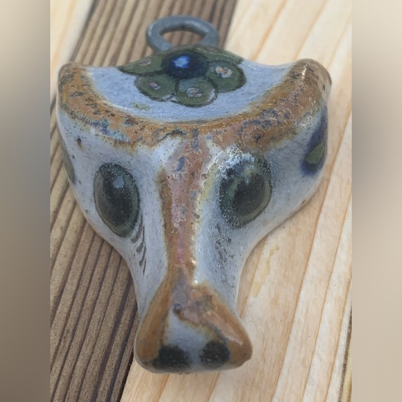Mexican Ceramic Wolf Dog Pendant - Picture 4 of 6